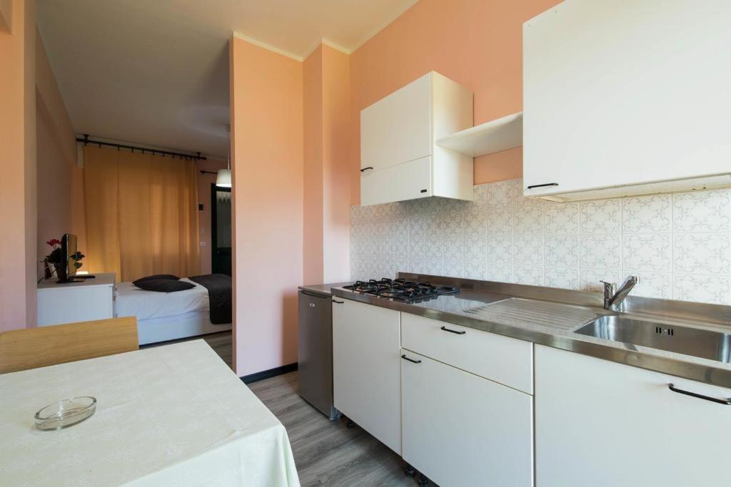 Residence Riviera Mare Pietra Ligure Exteriör bild